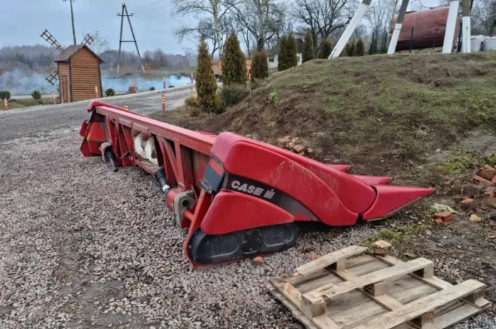 Жатка кукурузная Case IH 2208- фото № 7
