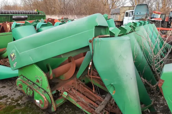 Жатка кукурудзяна John Deere 892- фото № 5