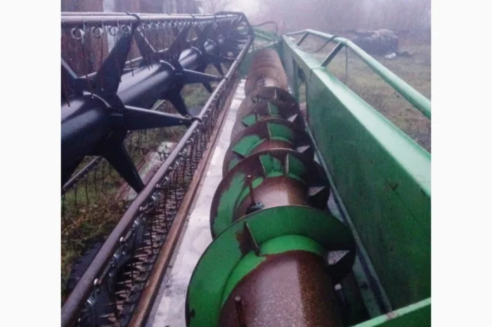 Жатка зернова John Deere 630R (9.15 м)- фото № 1