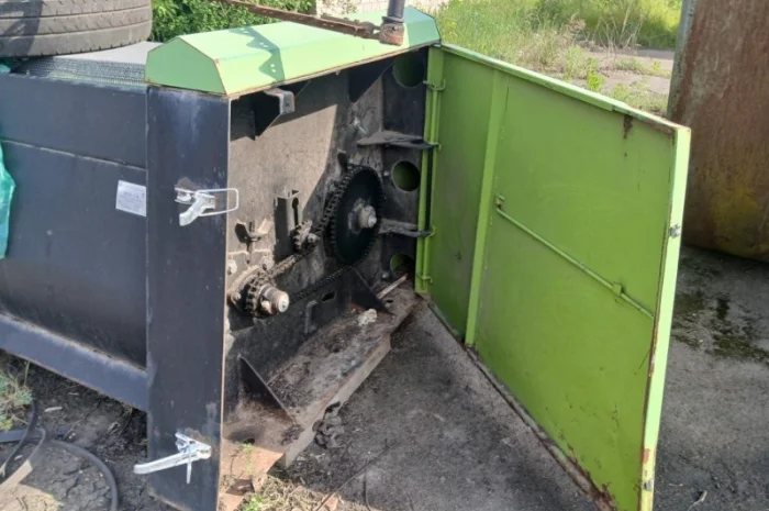 Жатка соняшникова суцільного покосу ЖСН-7, 4- фото № 3