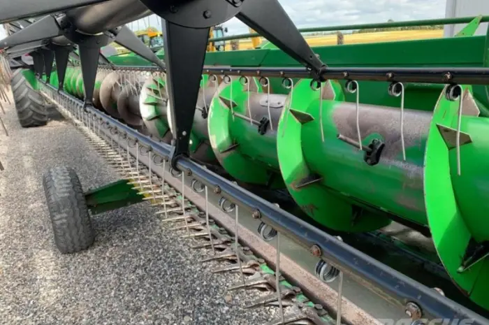 Жниварка JOHN DEERE 630 R- фото № 5