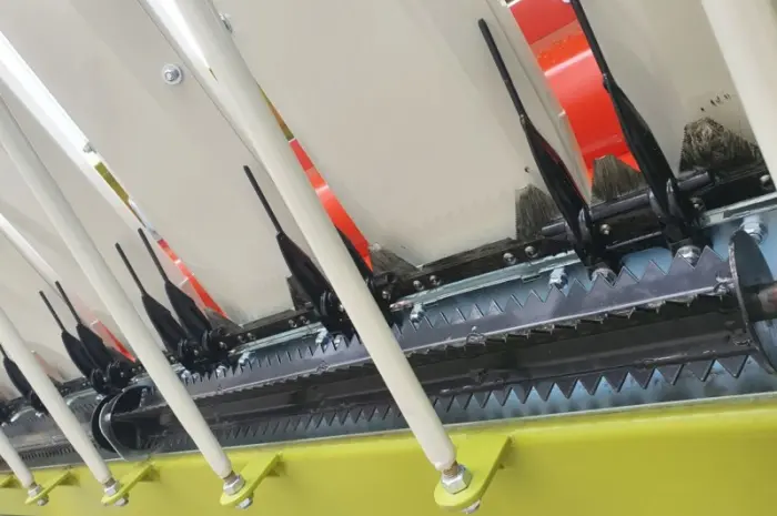Нова жниварка Claas sunspeed 12-70- фото № 2
