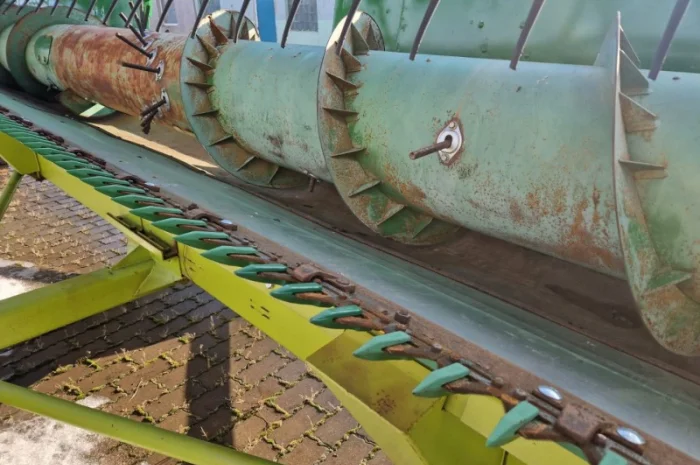 Жатка John Deere 930 Flex (2002)- фото № 2