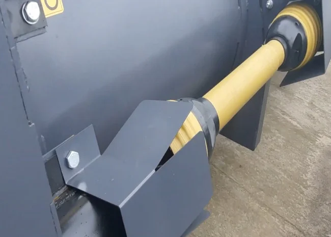 Жатка для уборки подсолнечника на Джон Дир- фото № 10