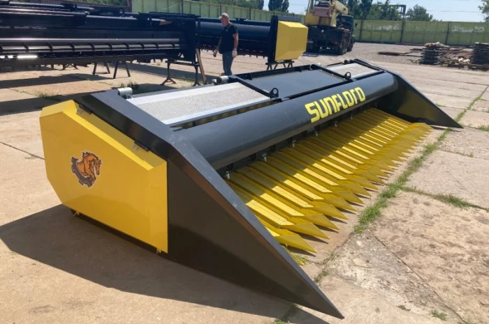 Жатка для уборки подсолнечника Sunfloro Shaft 7.4м- фото № 2