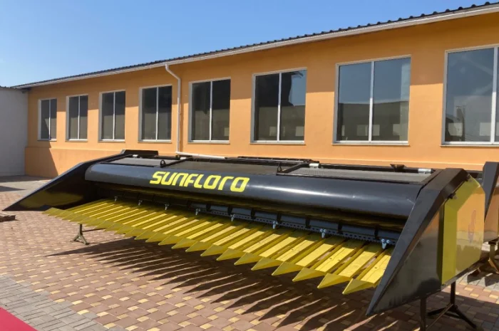 Жатка для уборки подсолнечника Sunfloro Shaft 6- фото № 4