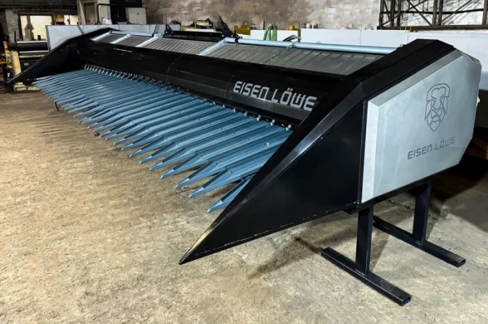 Жниварка для збирання соняшника преміум-класу Eisen Löwe з автономним гідроприводом- фото № 1