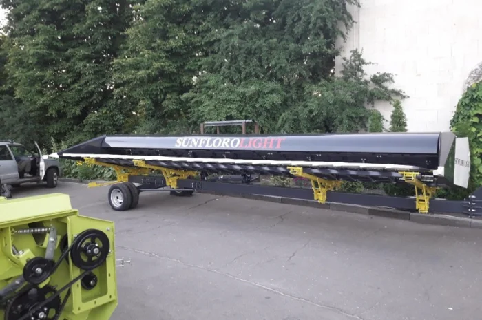 Новая жатка для уборки подсолнечника SUNFLORO LIGH SUNSPEED ширина захвата от 9 м до 12м- фото № 4