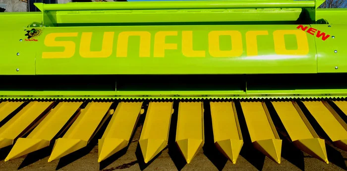 Подсолнечные жатки ЖСН-5/6/7, 7/9м, .Жатка для уборки подсолнуха Sunfloro 6-9, 2 м- фото № 6