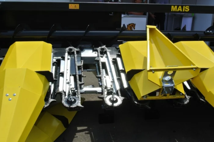 Жатка для уборки кукурузы- фото № 2