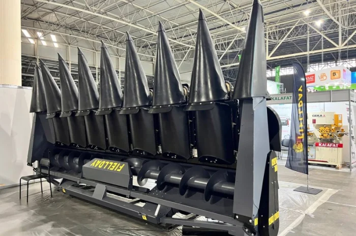 Жниварка для збирання кукурудзи FIELLDAY 8-ми рядкова- фото № 3