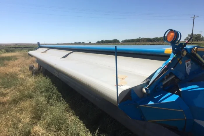 Очесывающая жатка SHELBOURNE Reynolds CVS32 9, 7 м. б/у- фото № 1