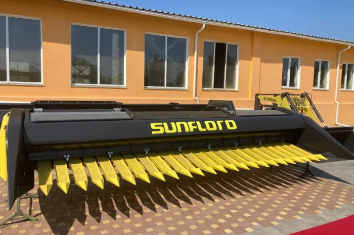 Жатка для уборки подсолнечника Sunfloro Shaft 9.2м- фото № 1