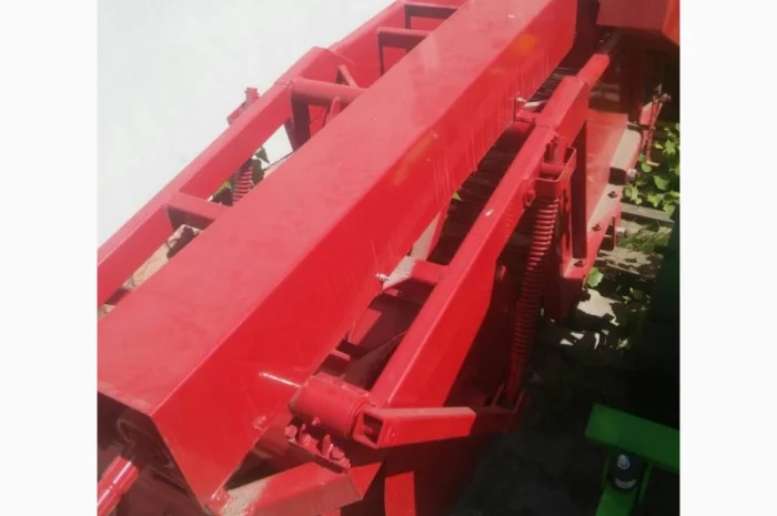 Картофелекопалка однорядная транспортер Wirax, вибрационная BOMET, вертушка- фото № 16