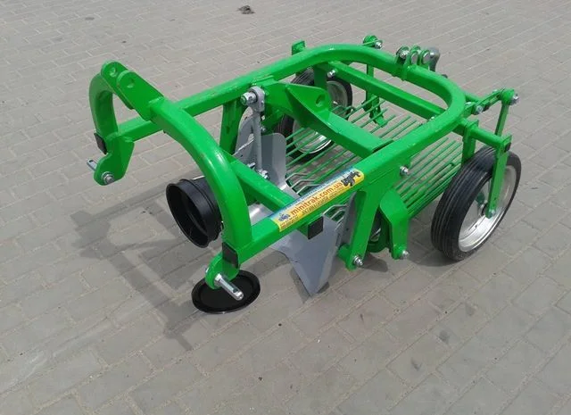 Копалка вибрационнaя Bomet Бомет Z-655 с задним выбросом Польша- фото № 4