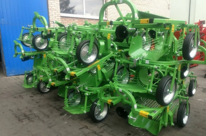 Картоплекопачка копалка вібраційна задній викід Бомет Bomet Польща- фото № 2