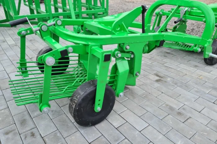 Картоплекопалка однорядна вібраційна (грохотна) Z655/1 фірми Bomet- фото № 14