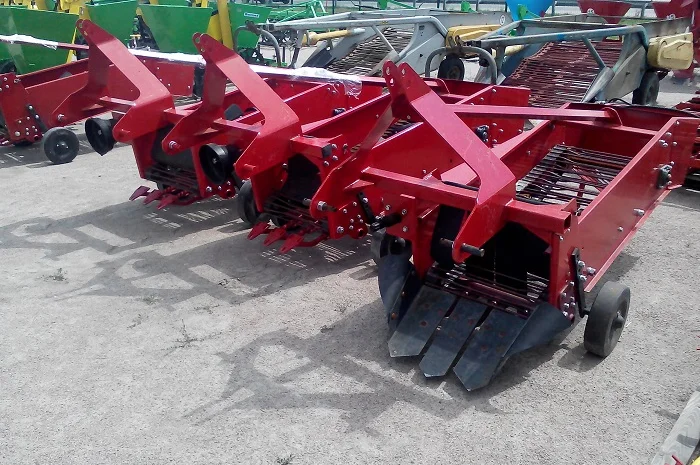 Транспортерна однорядна копалка фірми Wirax (Польща)- фото № 1