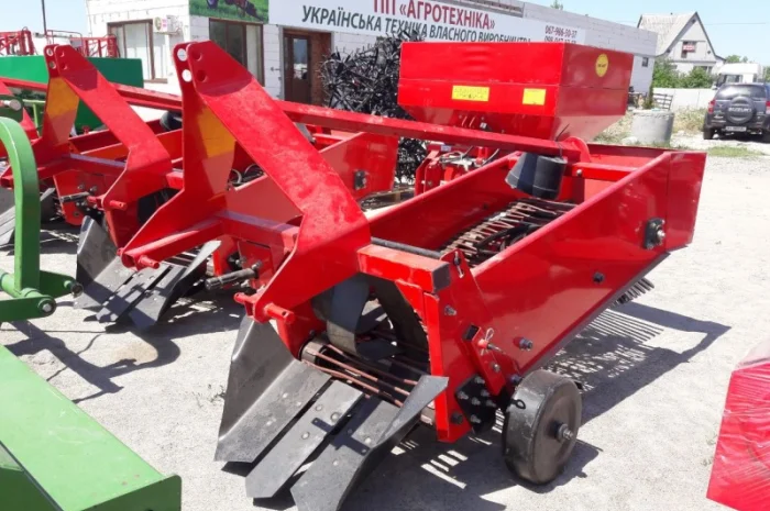 Транспортерна однорядна копалка фірми Wirax (Польща)- фото № 2