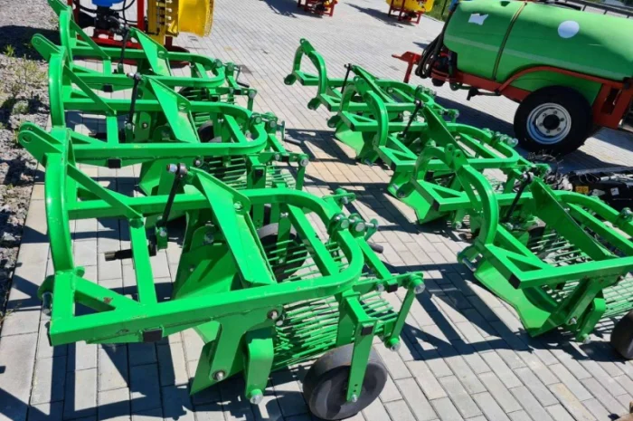 Картоплекопач однорядний вібраційний (грохотний) Z655/1 фірми Bomet- фото № 1