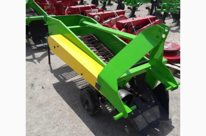 Однорядна транспортерна копачка фірми Bomet (Оригінал)- фото № 3