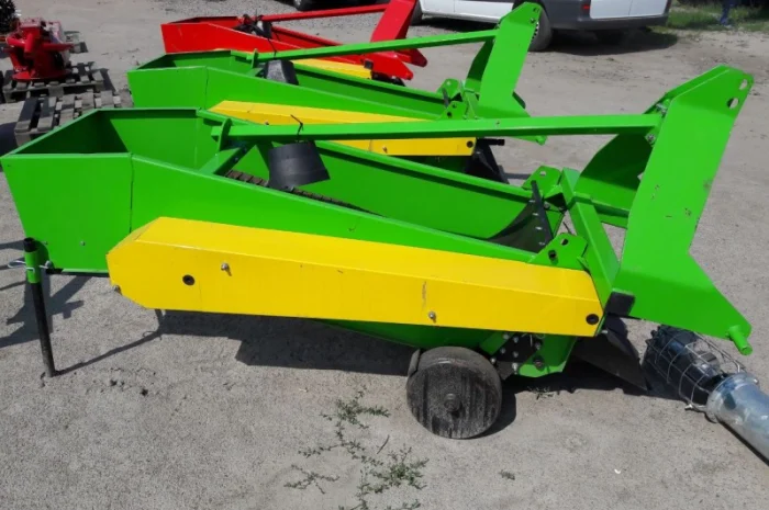 Однорядна транспортерна копачка фірми Bomet (Оригінал)- фото № 9