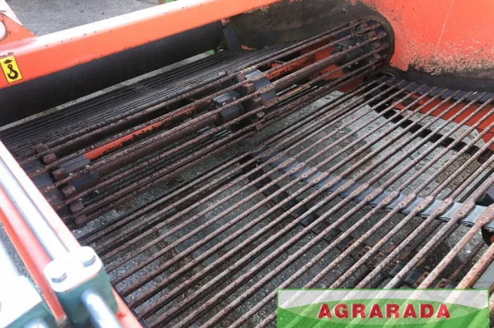 Holaras UR135 - копалка для цибулі і столового буряку- фото № 3