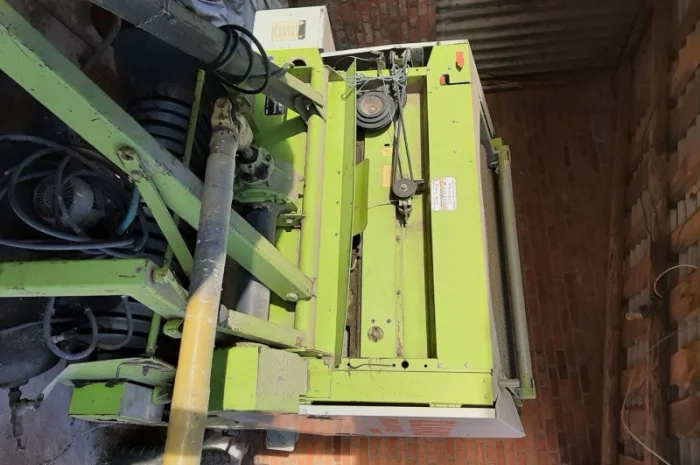 Прес-підбирач рулонний Claas Rollant 42- фото № 5