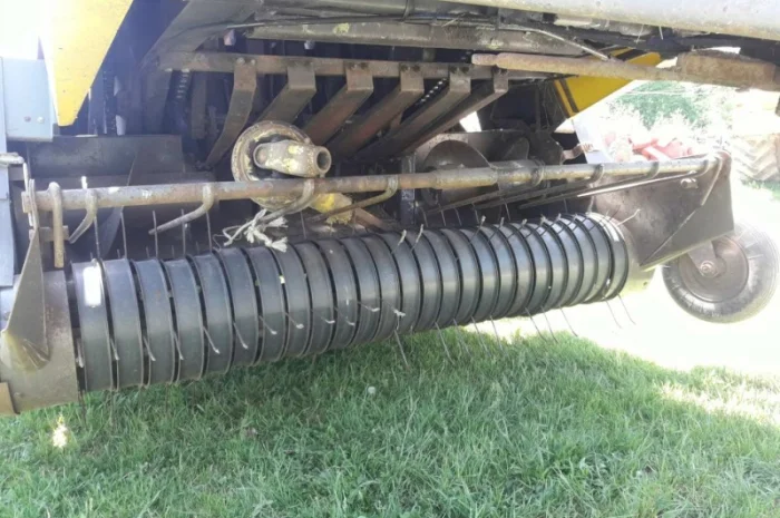 Прес-підбирач тюковий Rivierre Casalis RC 8080 (Б/У- фото № 2