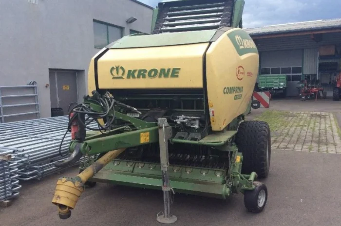 Прес - підбирач Krone Comprima F 155 XC- фото № 7