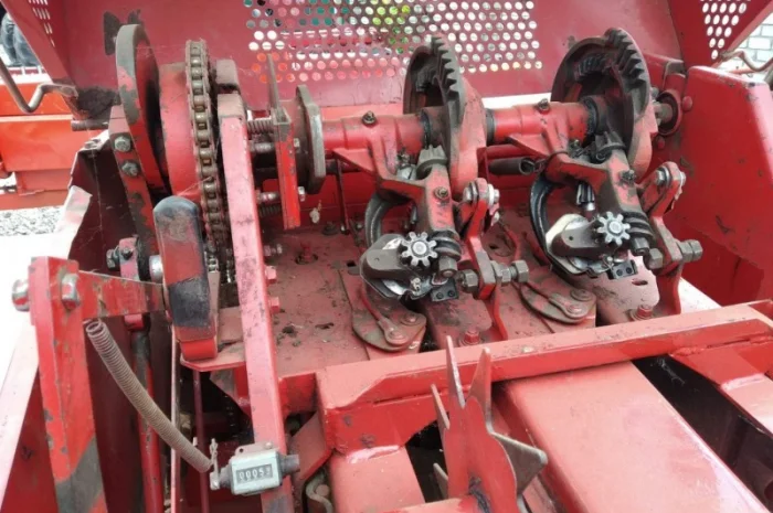 Пресс-подборщик Массей-Фергюссон135SB. 1839. 1840- фото № 5