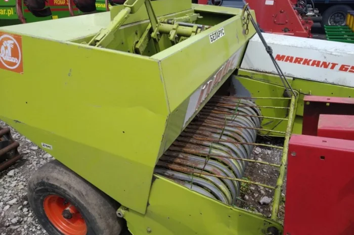 Пресс-подборщик Клас Маркант 65- фото № 6