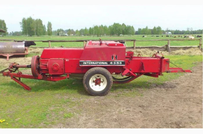 Продам тюкопрес, пресс подборщик Интернационал 435Д / прес підборщик International 435 D- фото № 4