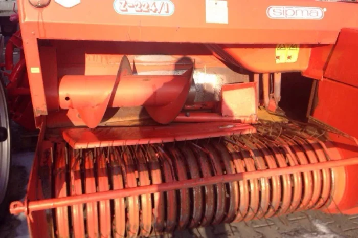 Прес підбирач, тюкопрес Польща та ЄС, є кардани- фото № 17