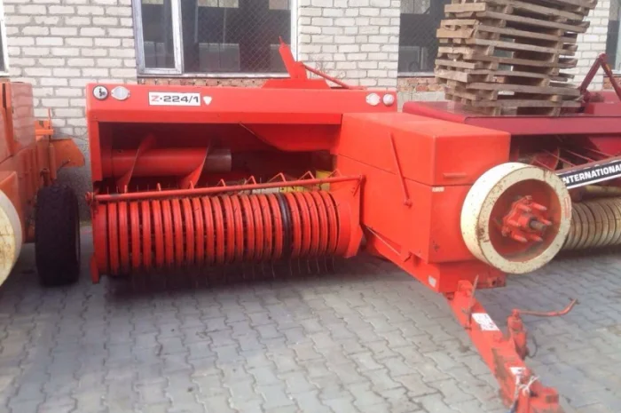 Прес підбирач, тюкопрес Польща та ЄС- фото № 1