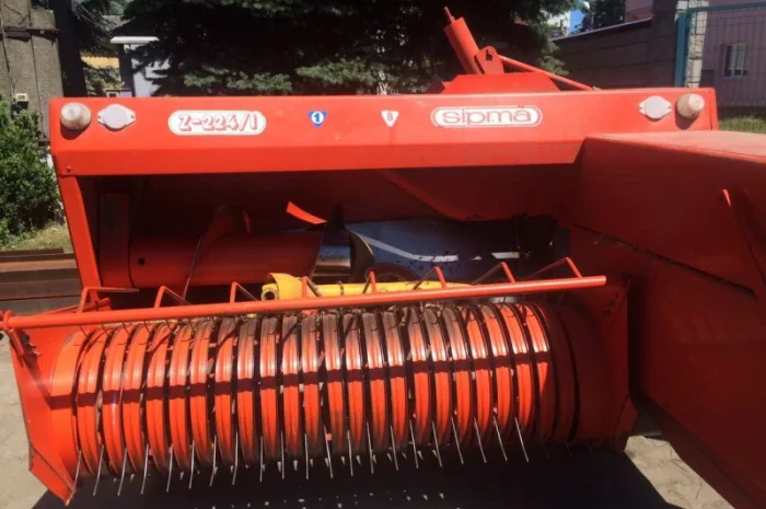 Прес підбирач, тюкопрес Sipma 224- фото № 1