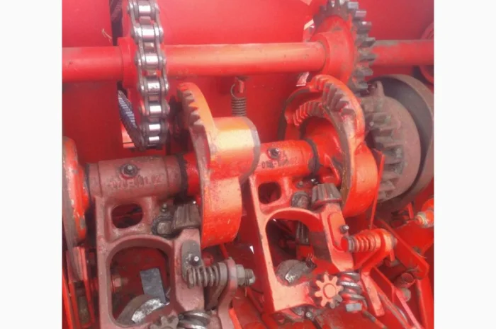 Прес підбирач тюкопрес прес подборщик Sipma 224- фото № 7