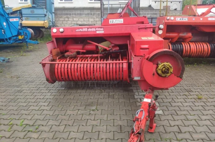 Прес підбирач тюкопрес тюковщик Famarol- фото № 11