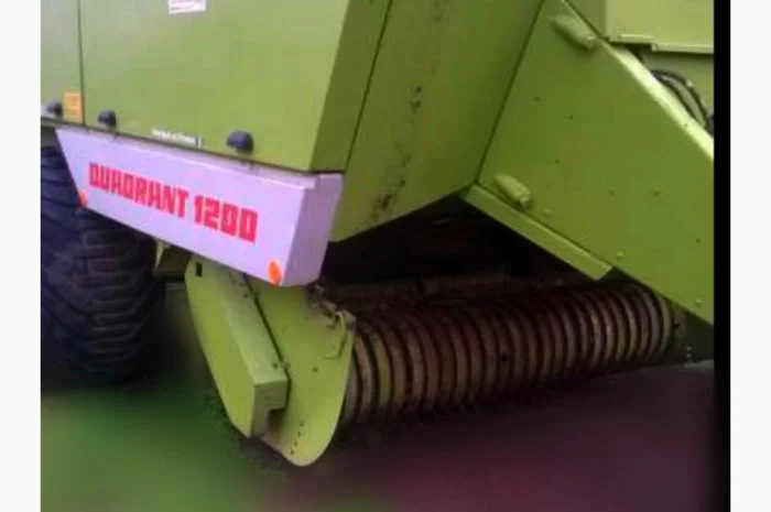 Пресс-подборщик тюковый Claas Quadrant 1200- фото № 2