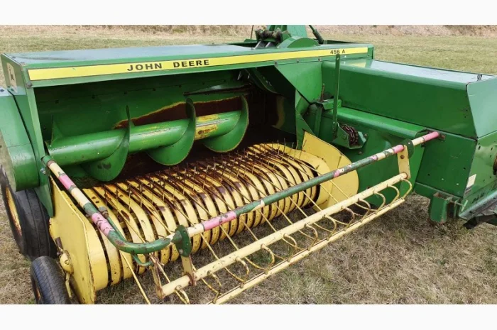 Пресс подборщик тюковый John Deere 456A- фото № 1