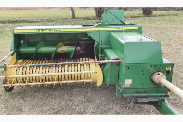 Пресс подборщик тюковый John Deere 456A- фото № 2