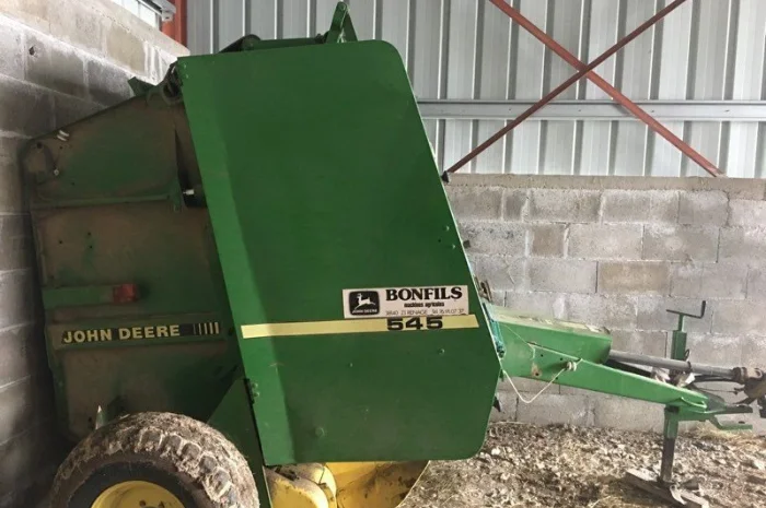 Прес підбирач John Deere 545- фото № 1