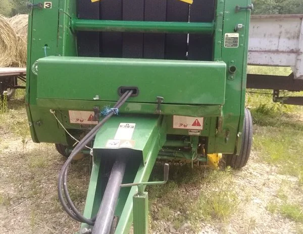 Прес підбирач рулонний John Deere 545- фото № 2