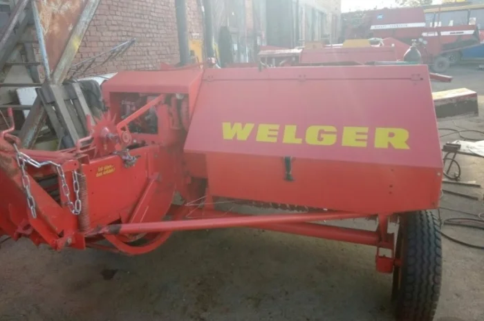 Прес підборщик Welger AP41- фото № 1
