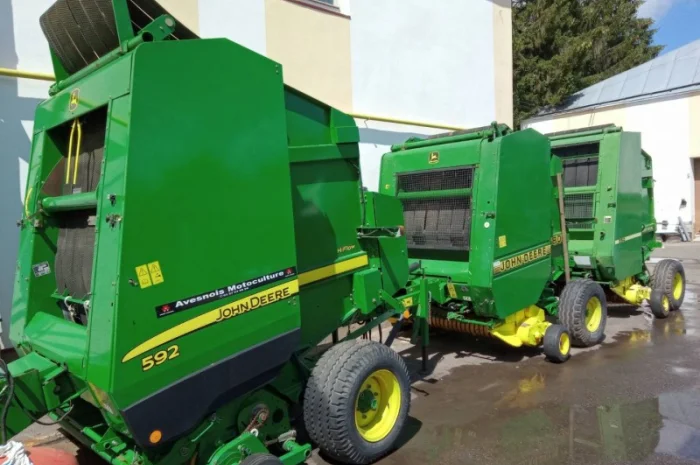 Прес підборщик рулонний John Deere 550, 580, 592- фото № 1