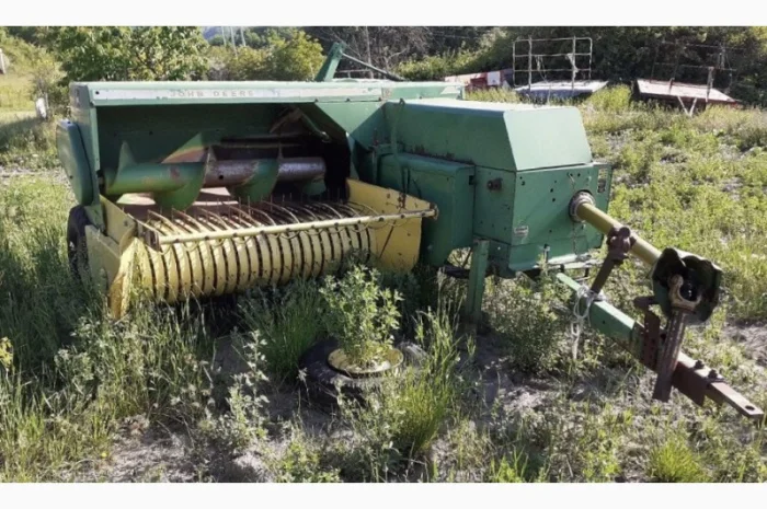 Пресс подборщик тюковый John Deere 342 А- фото № 2