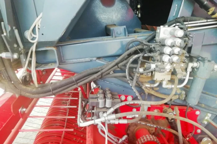 Пресс-подборщик LELY WELGER D6060- фото № 5