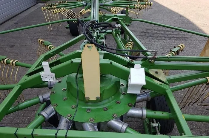 Граблі (валкоформувач) Krone Swadro 710/26 T- фото № 5