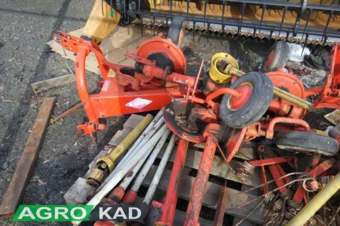 Грабли-ворошилки роторные KUHN GF 4201 MH- фото № 6