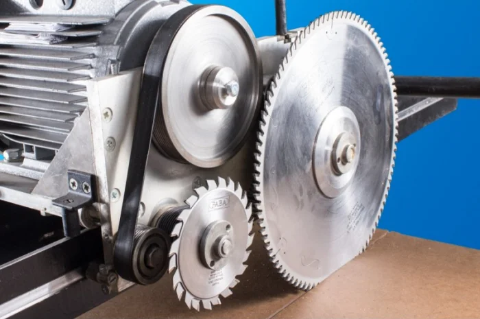 Форматно-розкрійний верстат, верстат форматного розкрою, форматник- фото № 1